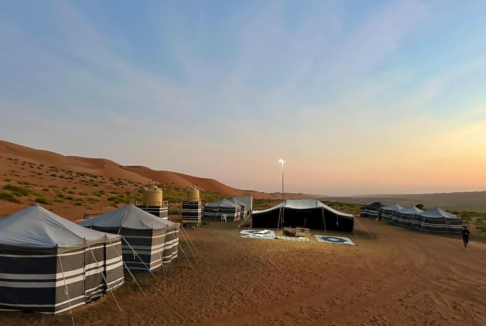 Sandglass Camp Badīyah Esterno foto